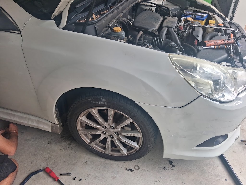 Mobile Mechanic at L&R | 10 Harmony Cct, Narangba QLD 4504, Australia | Phone: 0480 386 970
