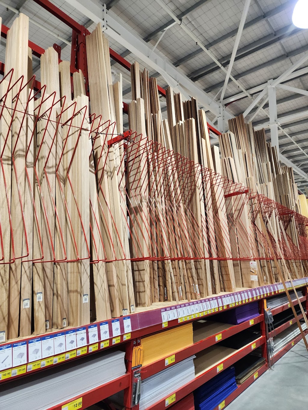 Bunnings Leppington | Cnr of Bringelly Road, and, Skyline Cres, Leppington NSW 2179, Australia | Phone: (02) 9756 8200