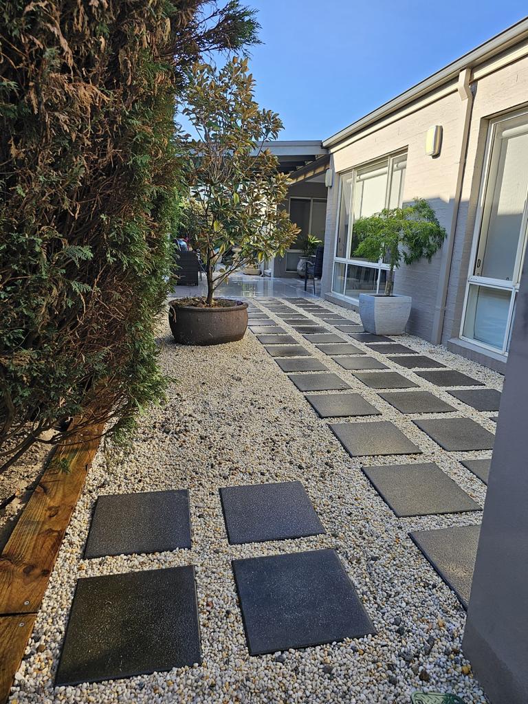 Reno ‘N’ Build | 804 Richmond Rd, Berkshire Park NSW 2765, Australia | Phone: 1300 000 884