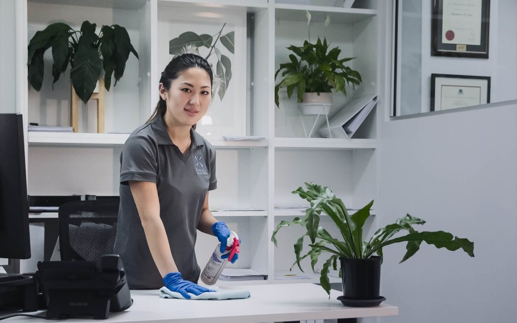 Kris & Li Cleaning Service | Carlton | 4/2-6 Shaftesbury St, Carlton NSW 2218, Australia | Phone: 0434 488 316