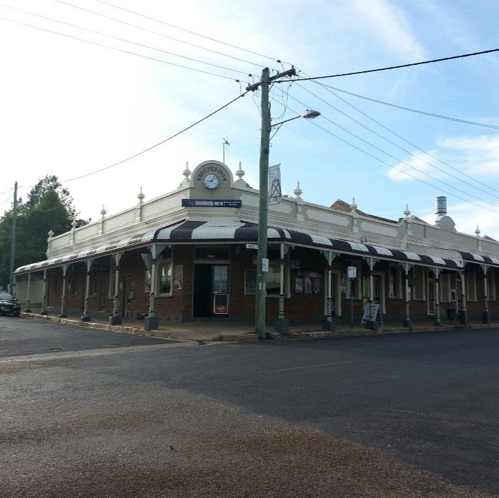 Post Office Hotel & Bottlemart Express | 97-99 Herbert St, Gulgong NSW 2852, Australia | Phone: (02) 6374 1031