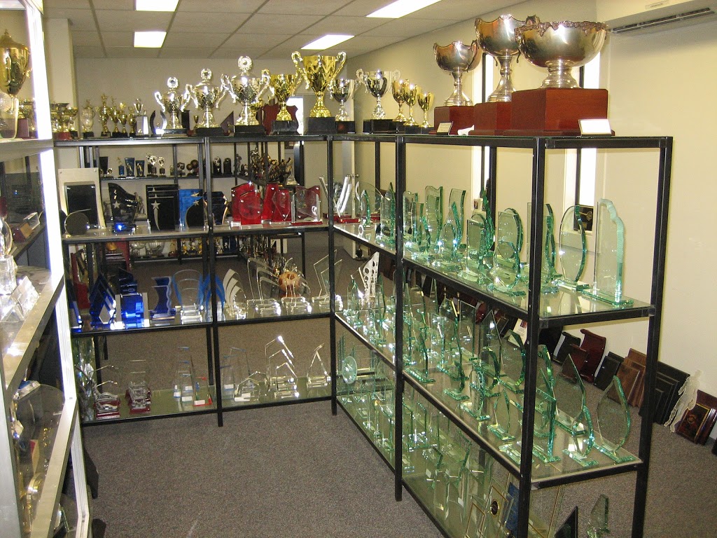 Queensland Trophy Distributors | 18 Gore St, Albion QLD 4010, Australia | Phone: (07) 3862 1819