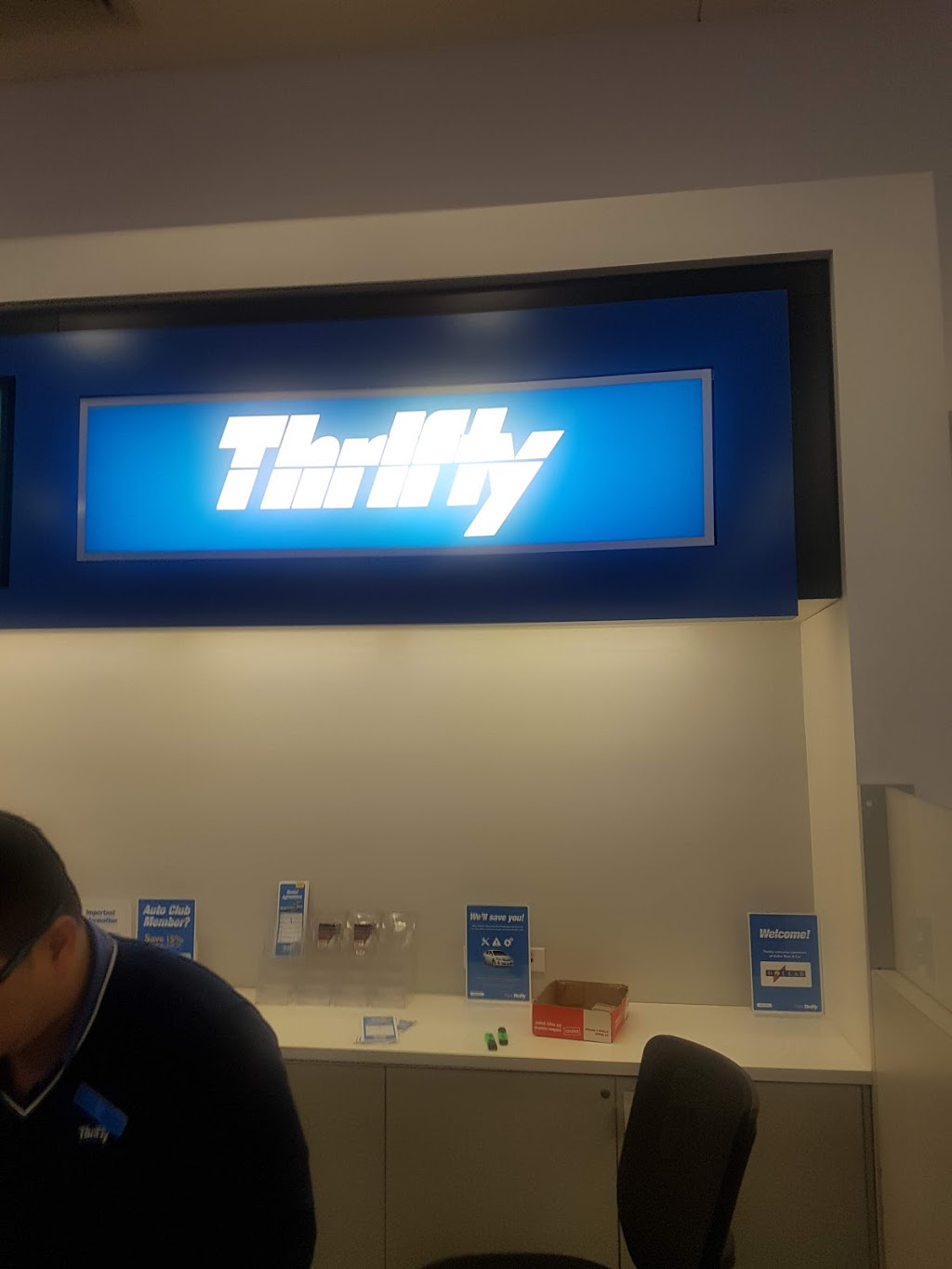 Thrifty | car rental | 8 Arrival Ct, Mascot NSW 2020, Australia | 0295821762 OR +61 2 9582 1762