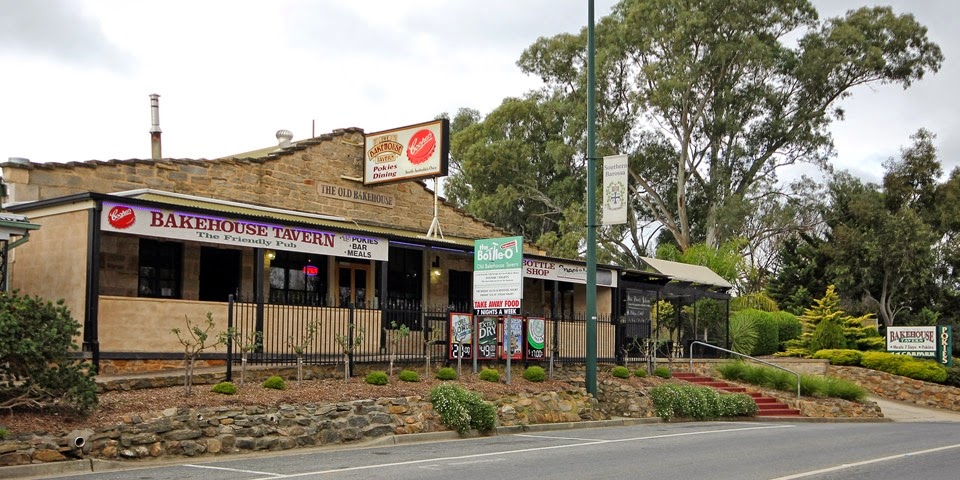 Old Bake House Tavern | bar | 10 Queen St, Williamstown SA 5351, Australia | 0885246117 OR +61 8 8524 6117
