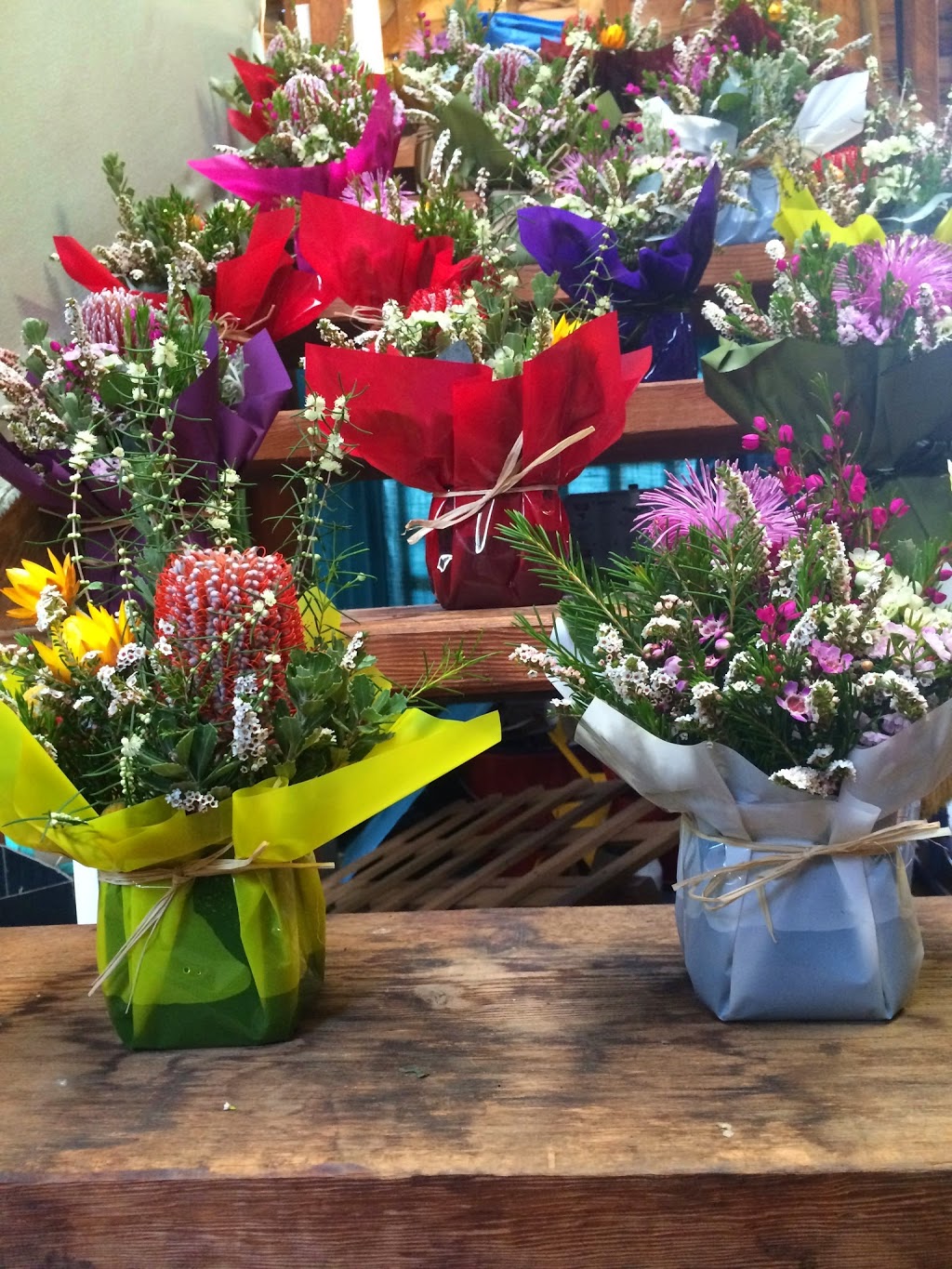 The Wildflower Place | florist | 453 The Entrance Rd, Erina NSW 2250, Australia | 0243655510 OR +61 2 4365 5510
