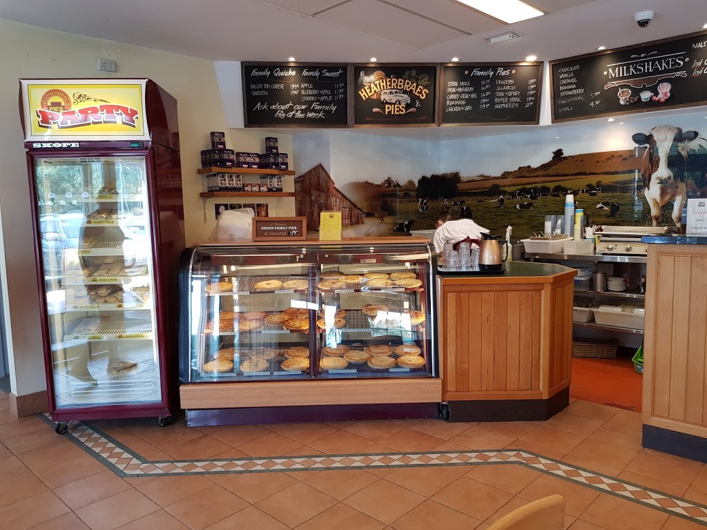 Heatherbraes Pies | bakery | Corner Pacific Hwy And Masonite Rd, Heatherbrae NSW 2324, Australia | 0249875561 OR +61 2 4987 5561