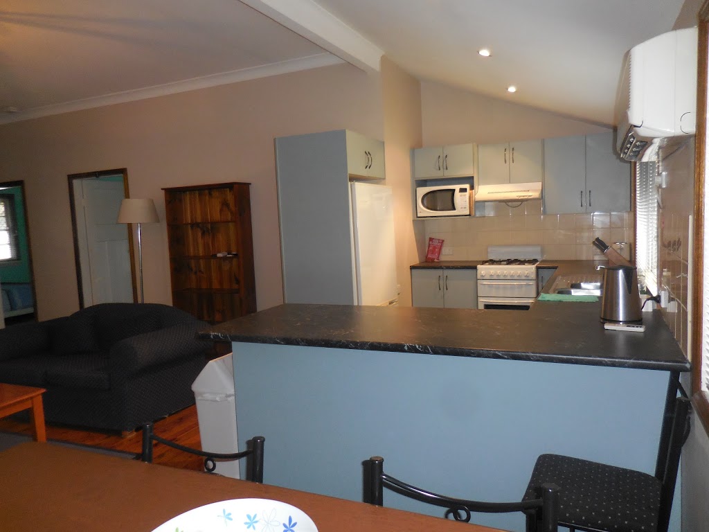 Accommodation Muswellbrook | lodging | 31 Maitland St, Muswellbrook NSW 2333, Australia | 0265411125 OR +61 2 6541 1125