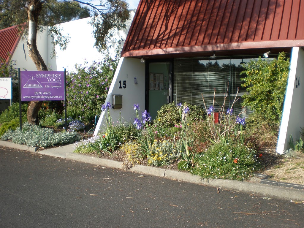 Symphisis Yoga and Healing | gym | 15/1140 Nepean Hwy, Mornington VIC 3931, Australia | 0419305762 OR +61 419 305 762