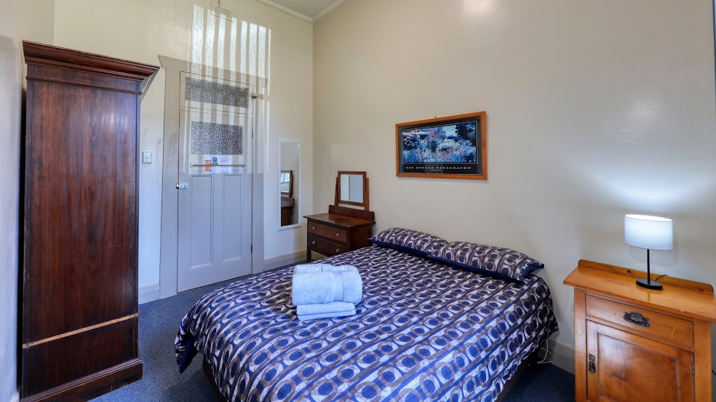 Victoria Hotel | 20 Victoria St, Pyramid Hill VIC 3575, Australia | Phone: (03) 5455 7391