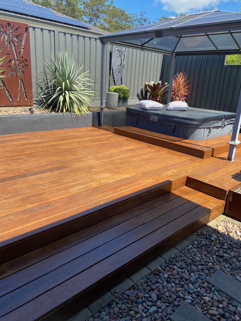 MLR Pressure Cleaning and Property Maintenance | Barn Owl Ave, Wadalba NSW 2259, Australia | Phone: 0409 869 353