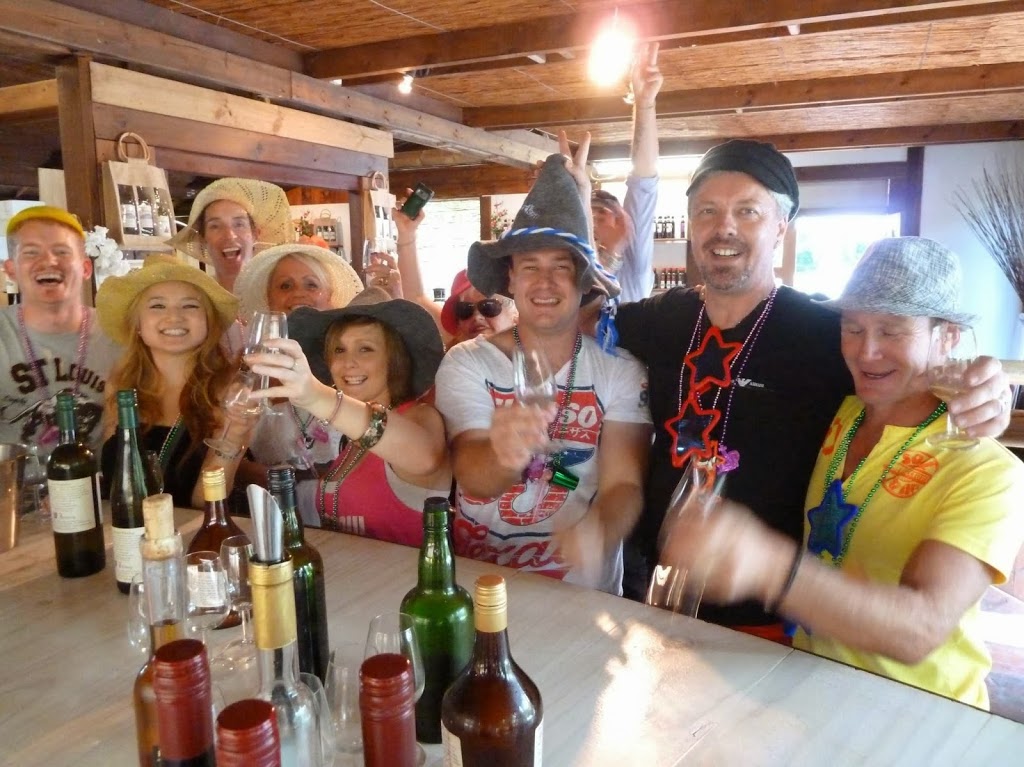 Wineries Tours | 162 Main Western Rd, Tamborine Mountain QLD 4272, Australia | Phone: (07) 5545 2009