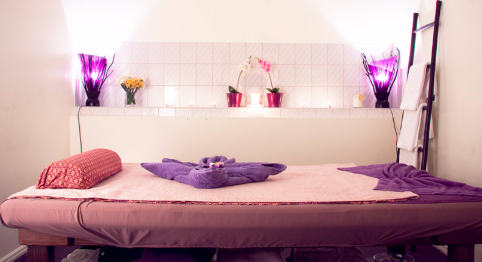 Sriri Traditional Thai Massage | Shop 1/53 Cherry St, Werribee VIC 3030, Australia | Phone: (03) 8742 6347