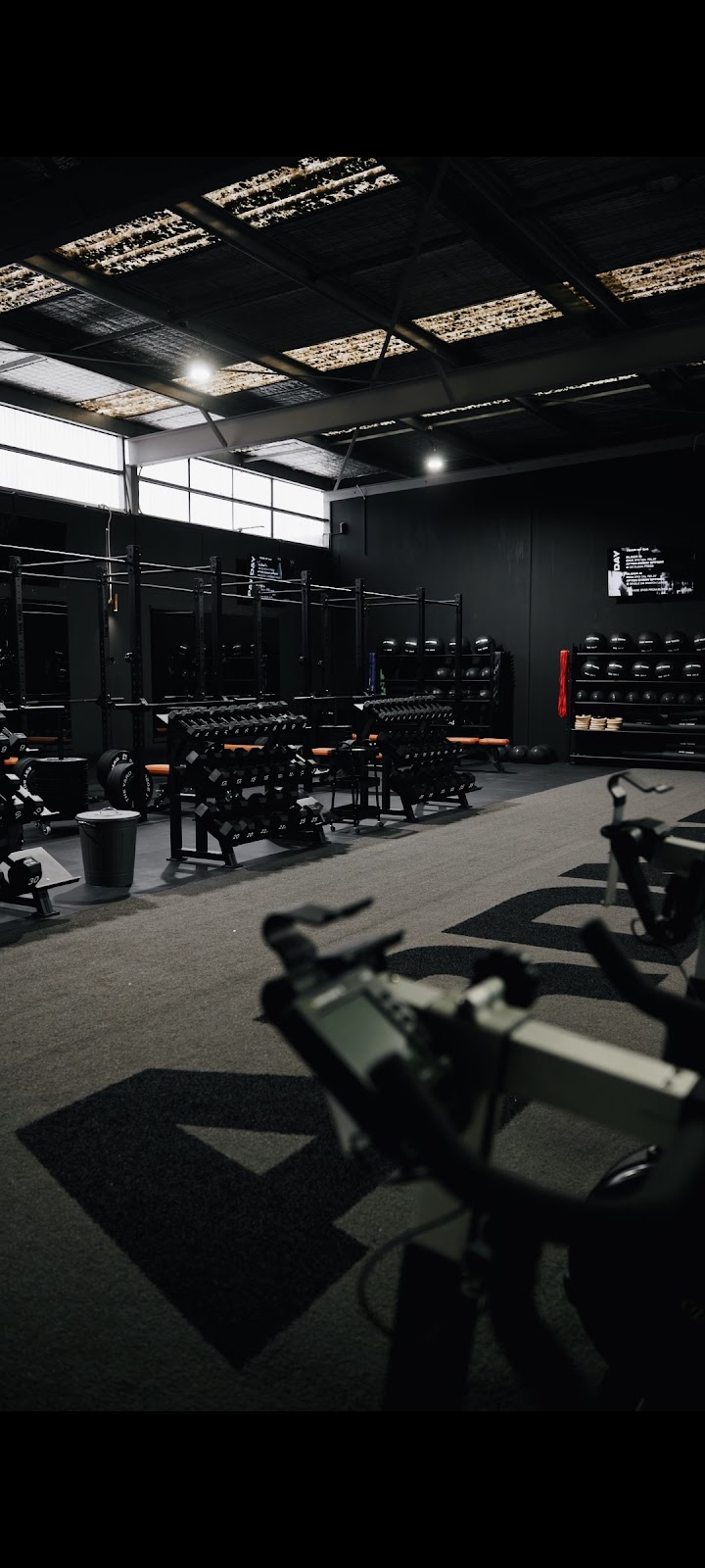 The Yard Gym Kingston | 1 Ascot Dr, Huntingfield TAS 7055, Australia | Phone: 0481 557 812