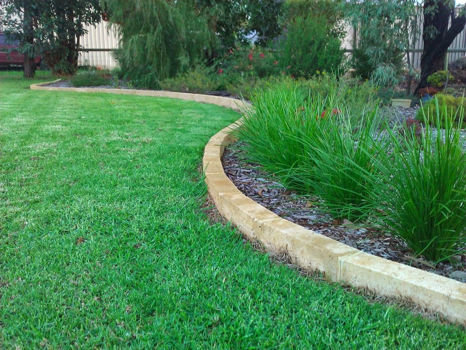 Admire Landscaping | 13 Brownrigg St, Singleton WA 6175, Australia | Phone: 0435 600 107