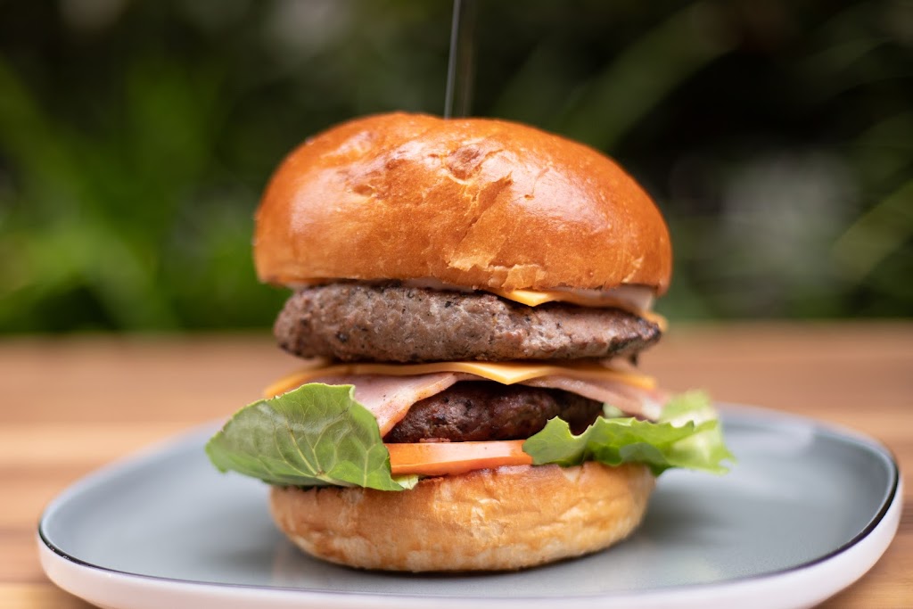 Smokin Burgers n Ribs Griffin | restaurant | T05/185 Brays Rd, Griffin QLD 4503, Australia | 0483336461 OR +61 483 336 461