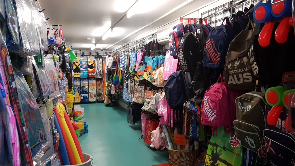 Pirates Cave Souvenirs & Gifts | 429 Esplanade, Torquay QLD 4655, Australia | Phone: (07) 4125 1310