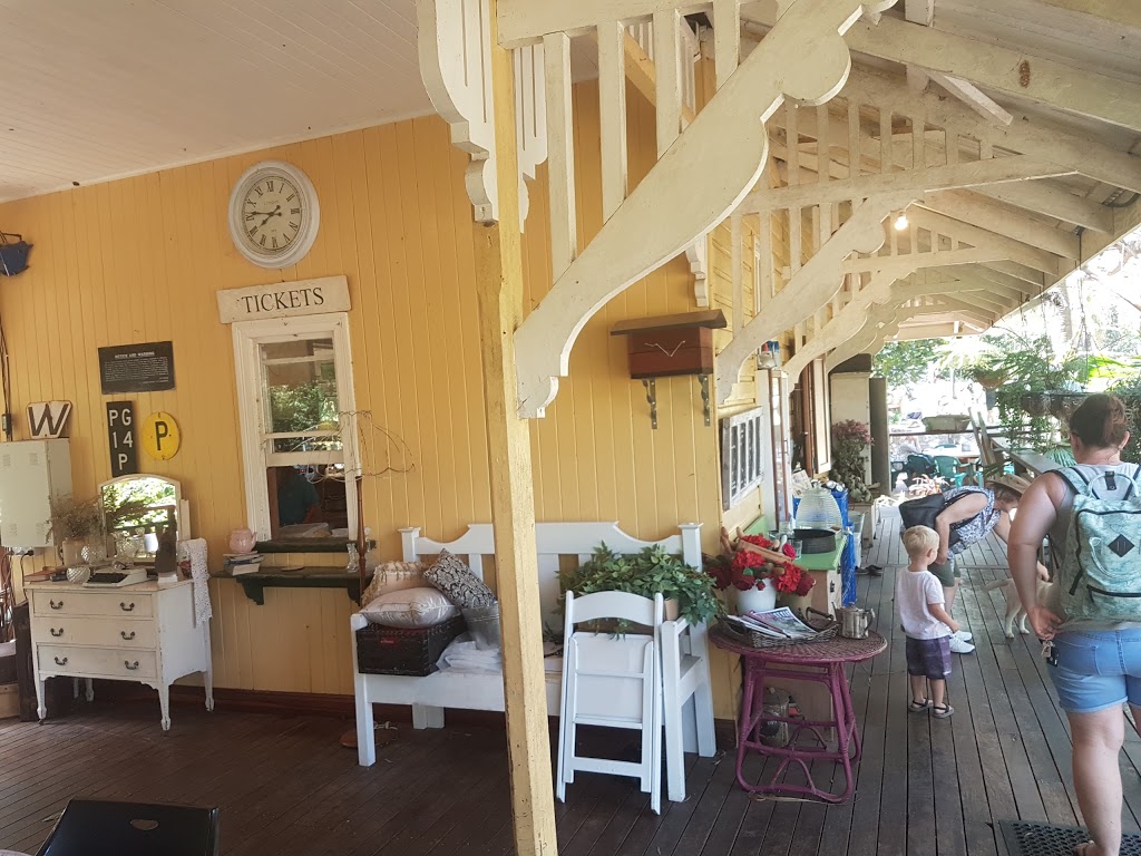 The Old Station Tea House | 231 Cape Hillsborough Rd, Ball Bay QLD 4741, Australia | Phone: (07) 4959 0528