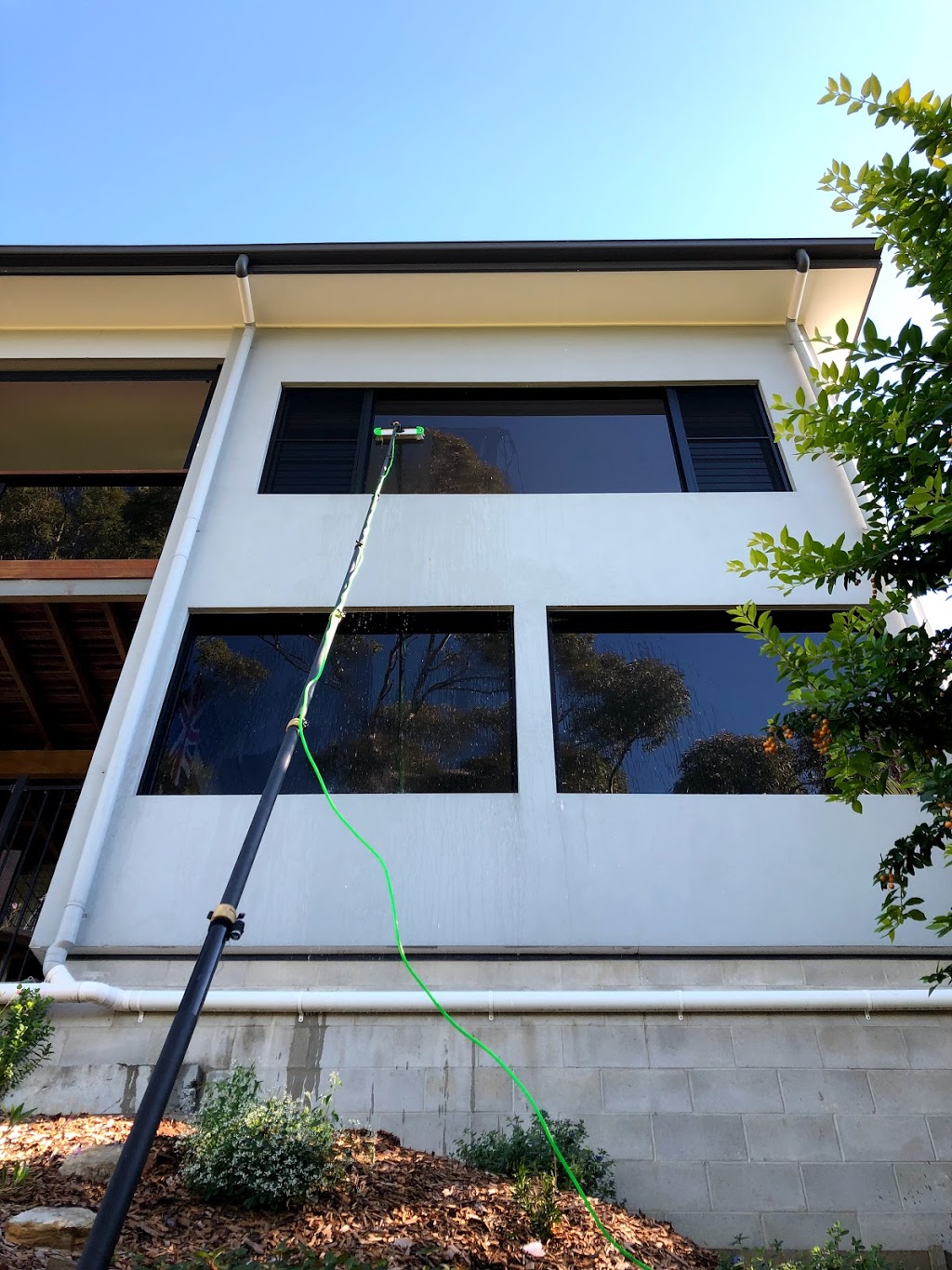 Halo Window Cleaning | 26 Sailfish Dr, Mountain Creek QLD 4557, Australia | Phone: 0414 225 438