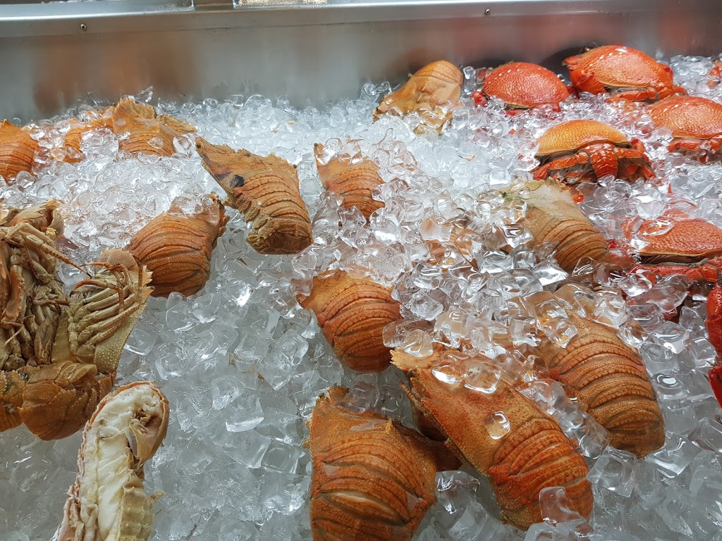 Peters Fish Market | meal takeaway | 120 Seaworld Dr, Main Beach QLD 4217, Australia | 0755917747 OR +61 7 5591 7747