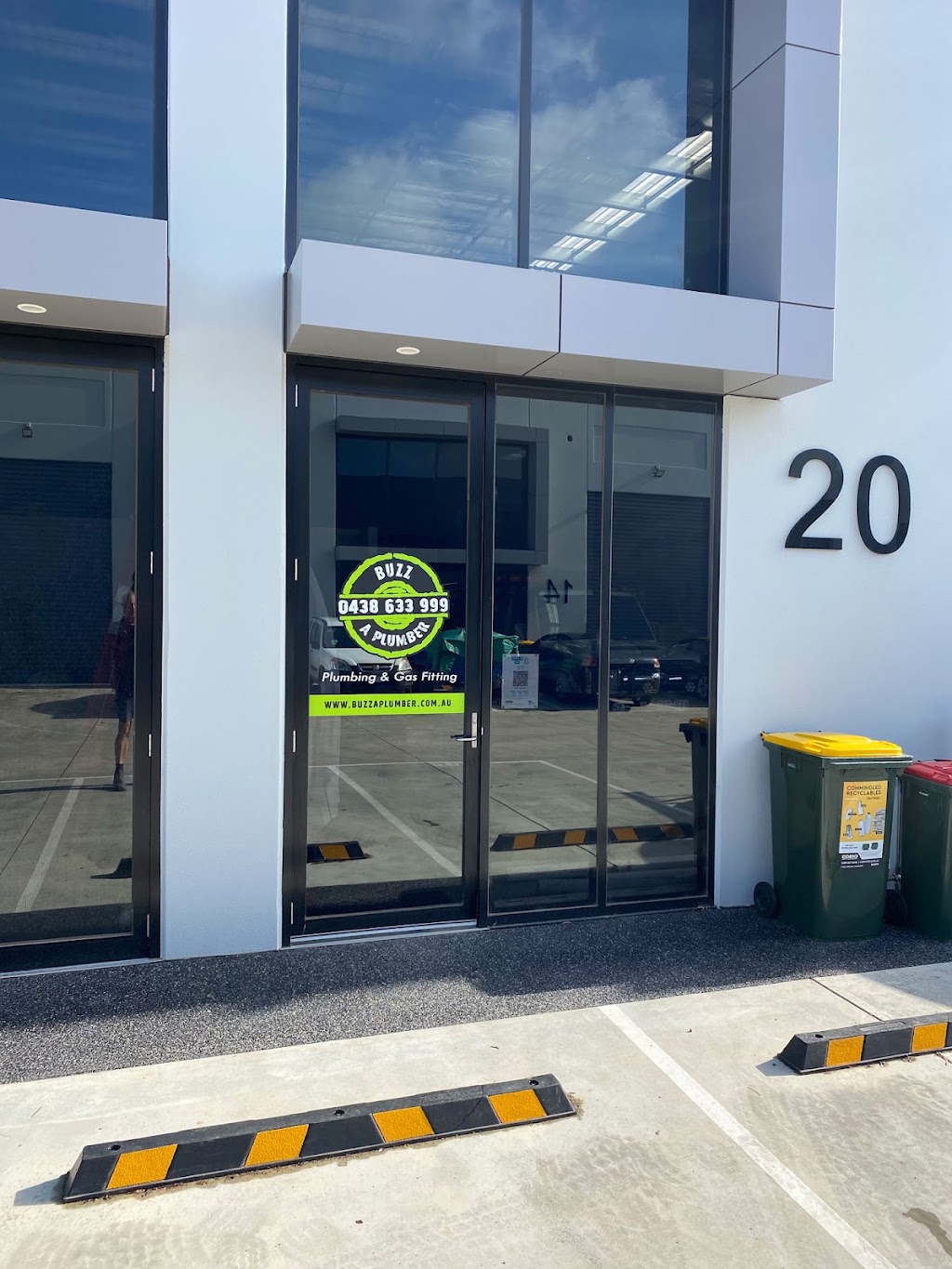 Buzz a Plumber | Warehouse 20/3 Dyson Ct, Breakwater VIC 3219, Australia | Phone: 0438 633 999