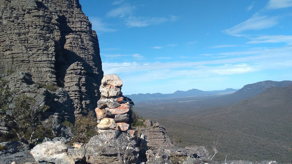 Chimney Pots | park | Glenelg Valley Road, Grampians VIC 3314, Australia | 0353614000 OR +61 3 5361 4000