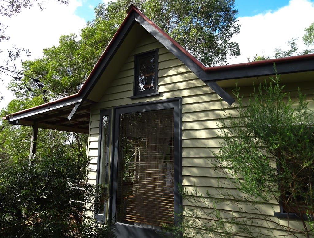 Hazelmont Cottage Bed & Breakfast | 3468 Esk Hampton Rd, Ravensbourne QLD 4352, Australia | Phone: (07) 4622 6470