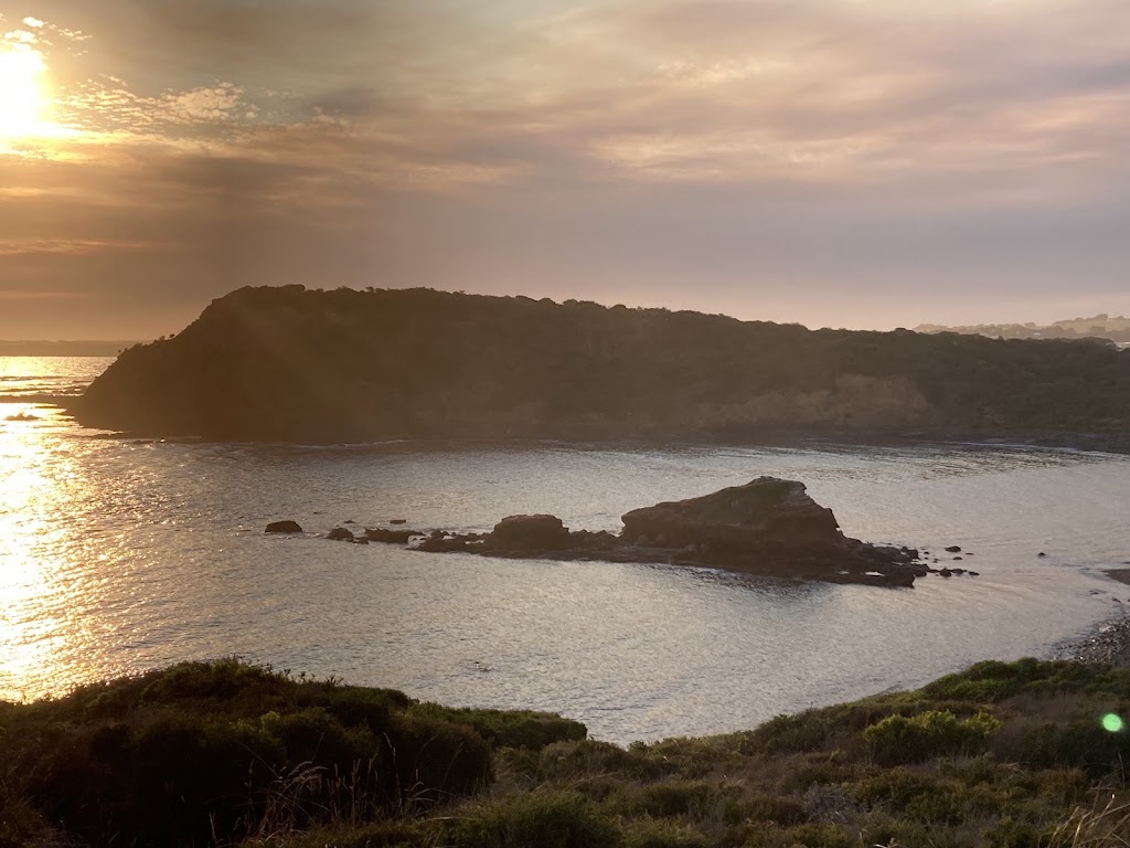 Sunderland Studio | The Esplanade, Sunderland Bay VIC 3922, Australia | Phone: 0448 883 199