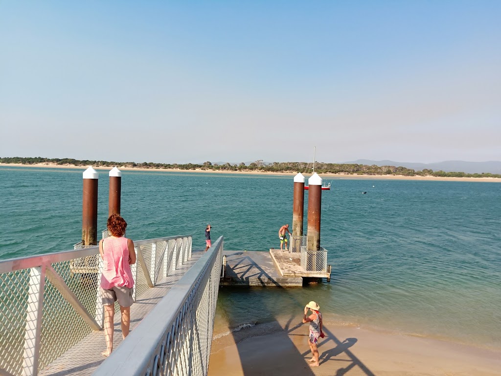 Port Sorell Lions Caravan Park | 42 Meredith St, Port Sorell TAS 7307, Australia | Phone: (03) 6428 7267