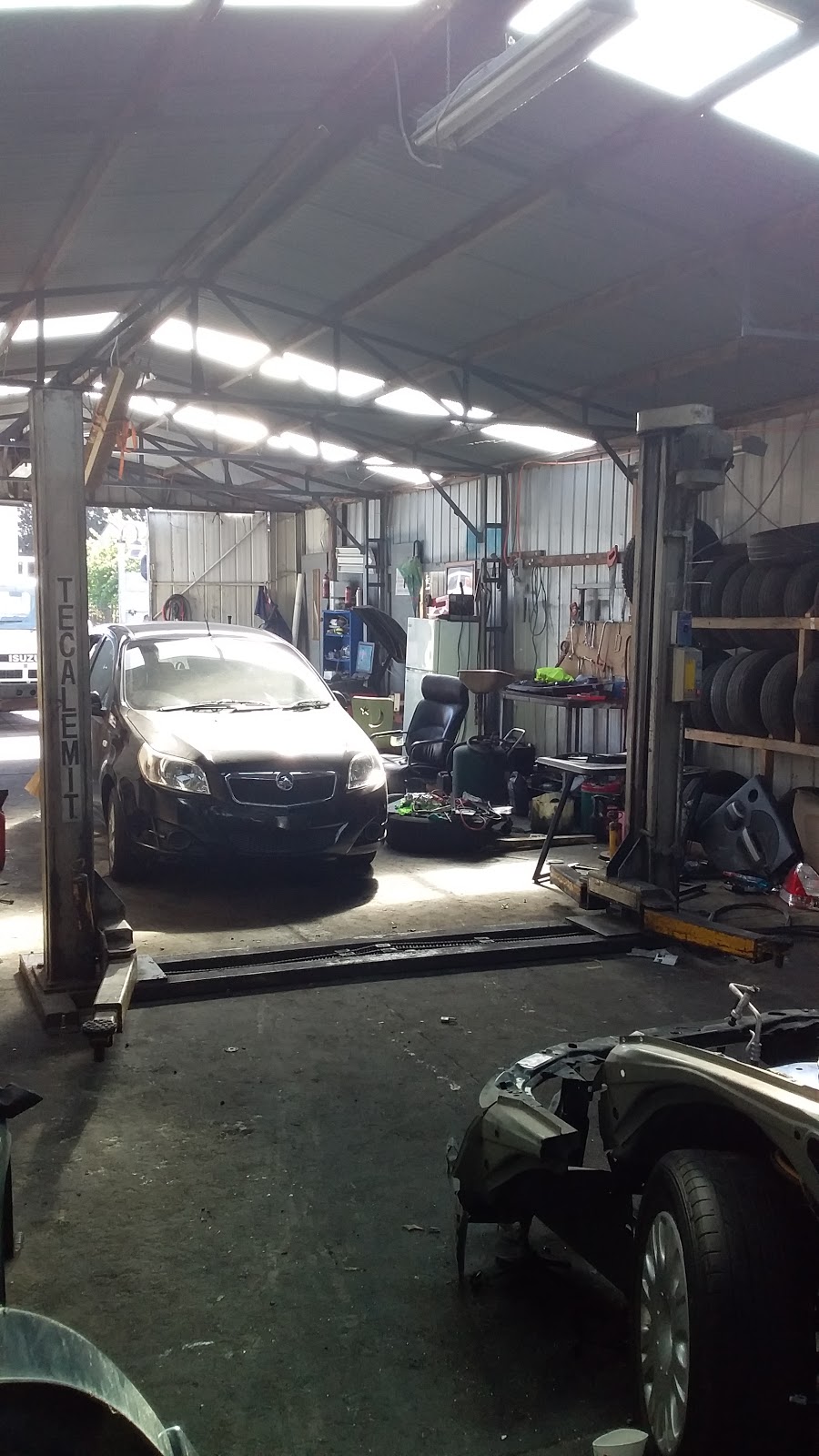 Techno auto&towing(wrecker) | car repair | 32 Fordson Rd, Campbellfield VIC 3061, Australia | 0420441352 OR +61 420 441 352