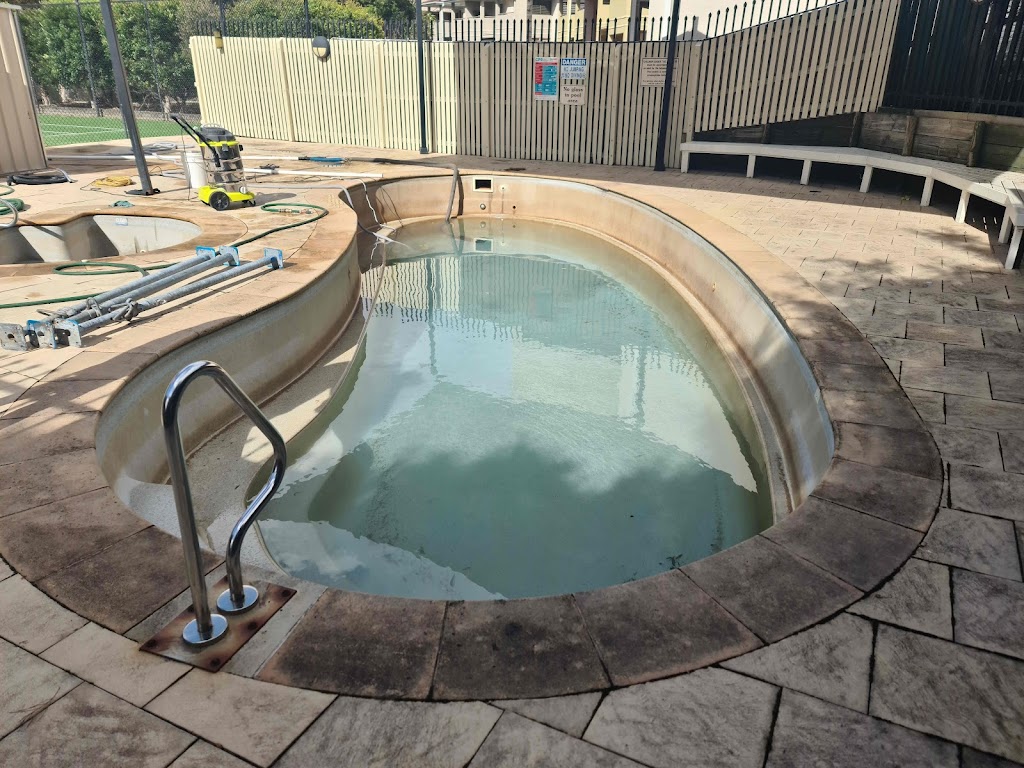 Fibreglass Pool Constructions And Renovations | 6a Seagrass Cct, Corlette NSW 2315, Australia | Phone: 0438 823 097