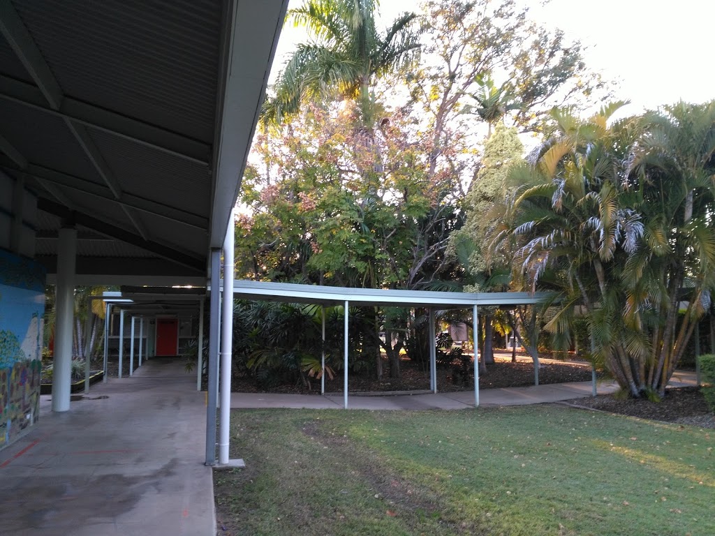 Capricornia School of Distance Education | school | Gray St, Emerald QLD 4720, Australia | 0749879100 OR +61 7 4987 9100