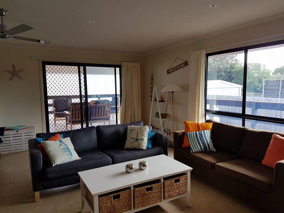 Pebbles Beach Retreat | lodging | Scenic Dr, Cowes VIC 3922, Australia | 0412653937 OR +61 412 653 937