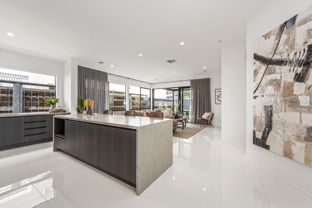 Sienna Homes - Canopy Estate | 18 Snead Bvd, Cranbourne VIC 3977, Australia | Phone: 0437 525 122