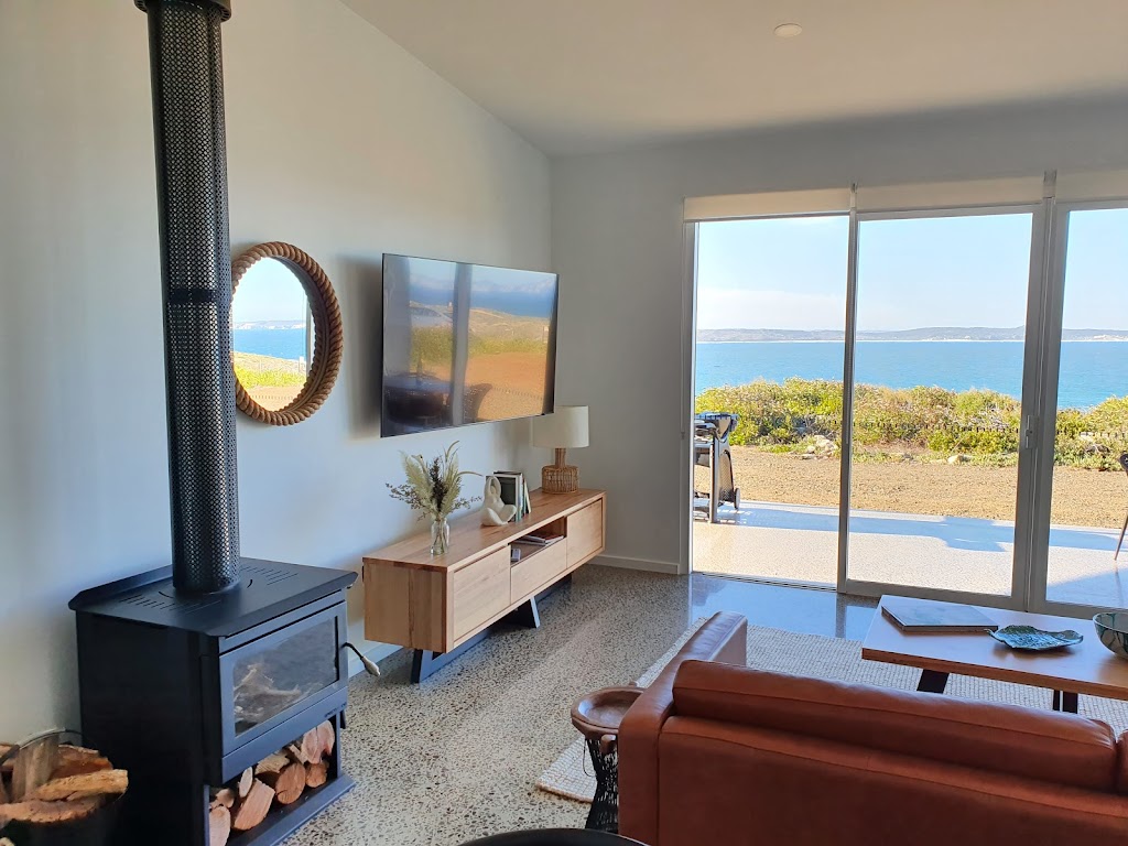 Wild Retreat | 338C Jetty Rd, Vivonne Bay SA 5223, Australia | Phone: 0434 292 856