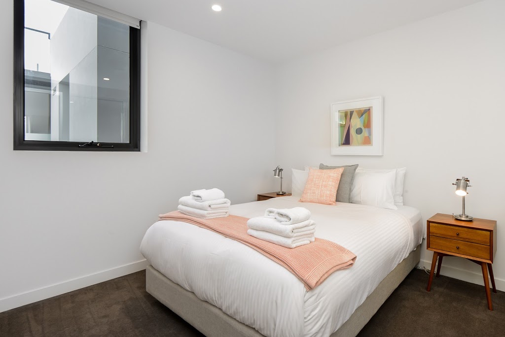 BOUTIQUE STAYS – The Lincoln | 211/15 Cromwell Rd, South Yarra VIC 3141, Australia | Phone: 1300 018 018