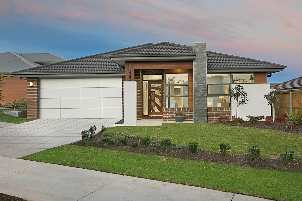 Montgomery Homes - HomeWorld Thornton | general contractor | 6 Kingham Cct, Thornton NSW 2322, Australia | 0249454000 OR +61 2 4945 4000