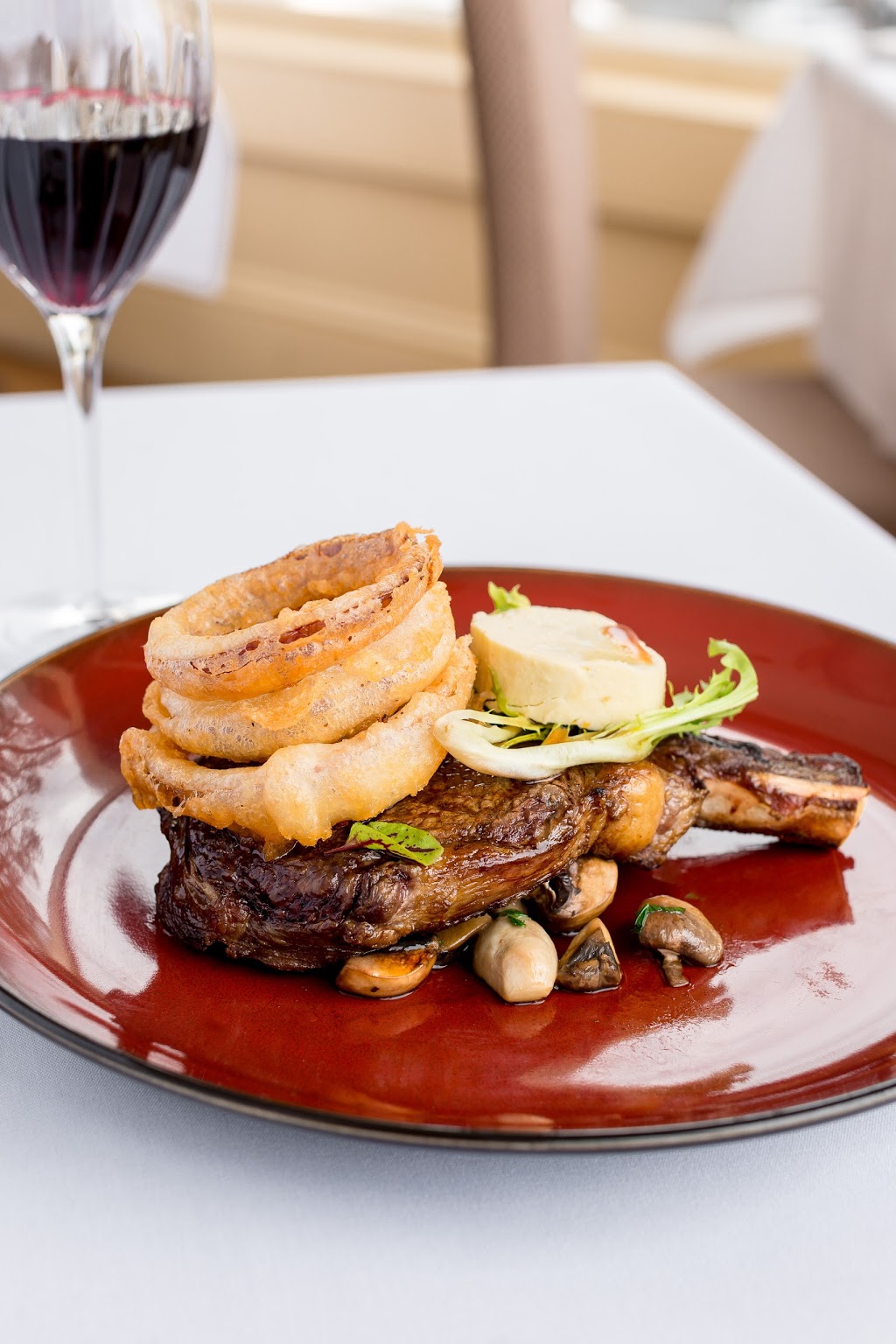 Seasalt Restaurant | restaurant | Pine Tree Ln, Terrigal NSW 2260, Australia | 0243849133 OR +61 2 4384 9133