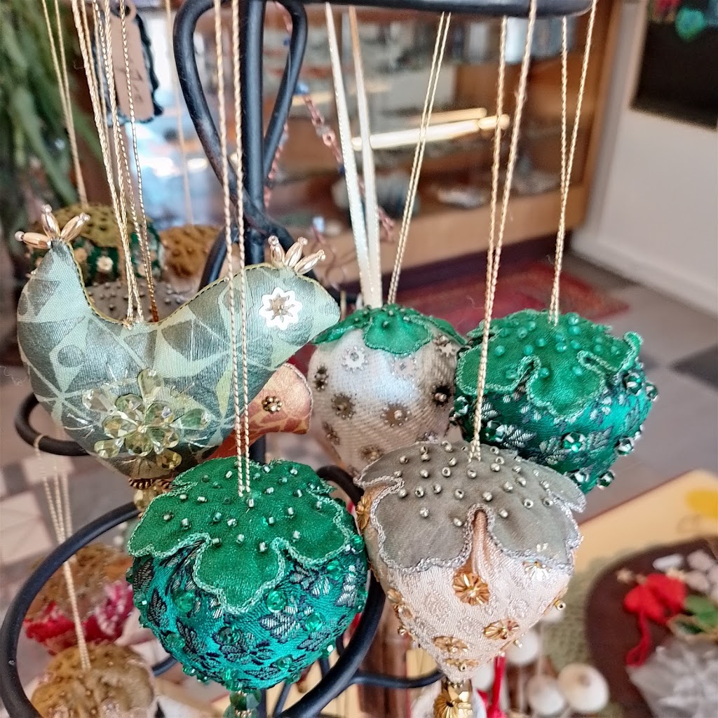 Wunowun Handmade Art | 101 Great Alpine Rd, Lucknow VIC 3875, Australia | Phone: 0410 407 484