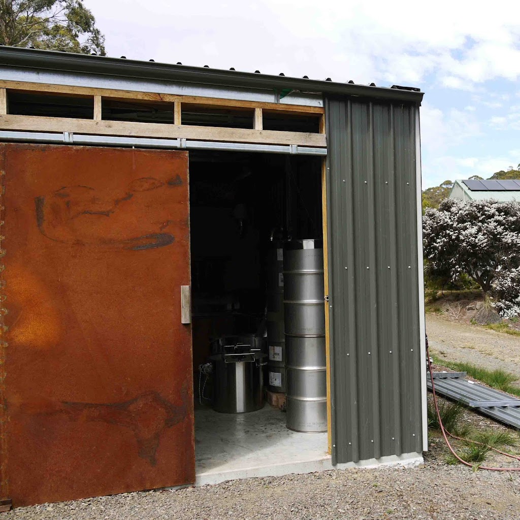 Wild Oils Tasmania | 552 Dam Rd, Saltwater River TAS 7186, Australia | Phone: 0427 057 430