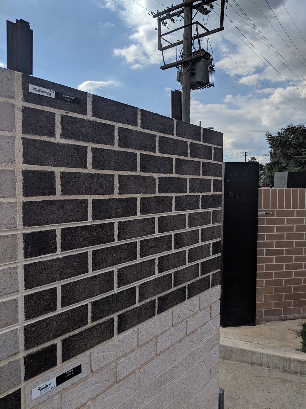 Bricks N More | roofing contractor | 14 Vale Rd, Bathurst NSW 2795, Australia | 0263311570 OR +61 2 6331 1570