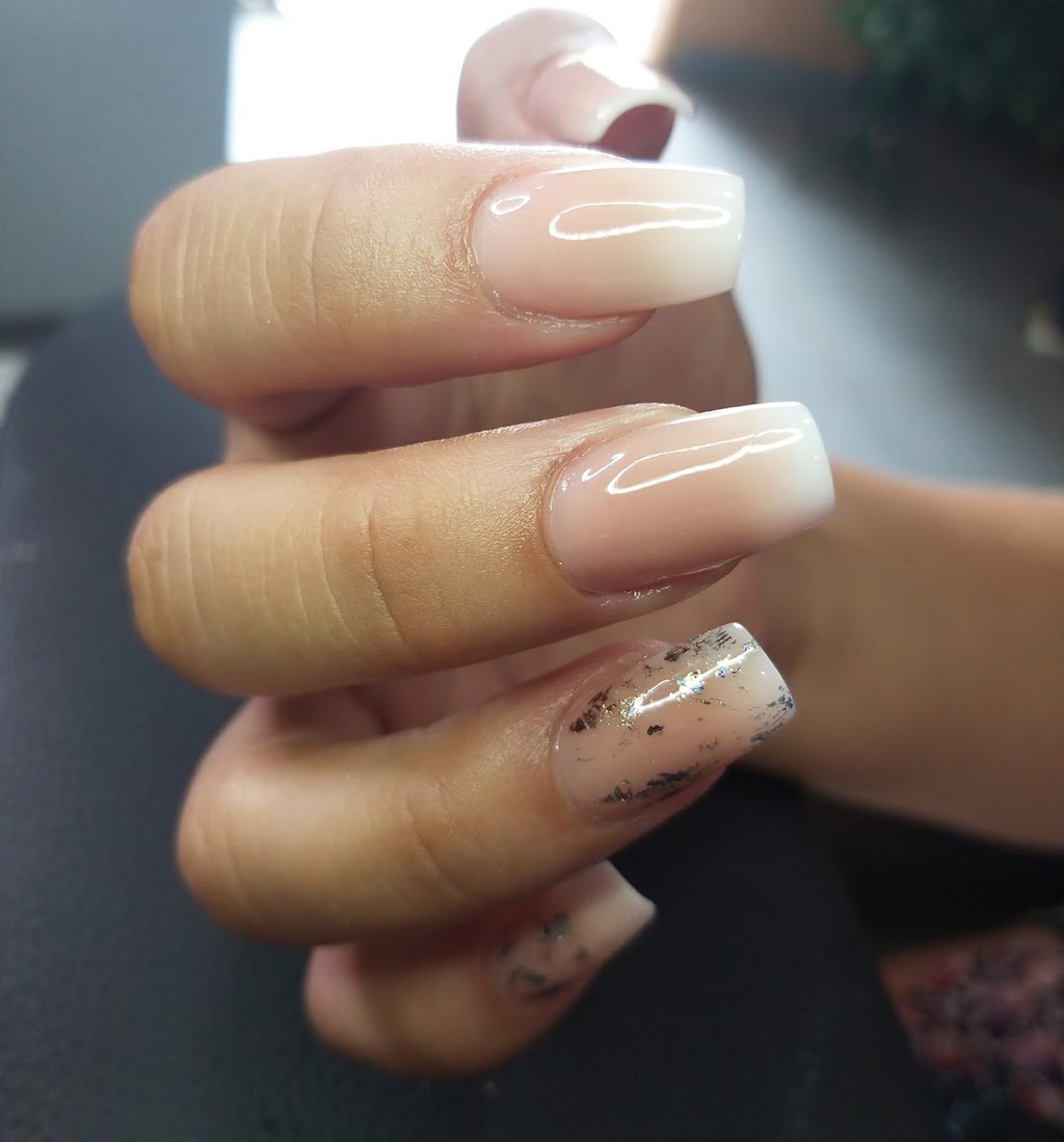 LaRose Nails & Beauty Mt Annan | Shop 18A/11/13 Main St, Mount Annan NSW 2567, Australia | Phone: (02) 4610 2035