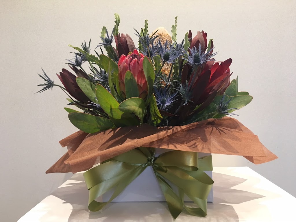 Brilliant Buds Flowers and Gifts | florist | 41A Geraldton Dr, Redhead NSW 2290, Australia | 0437377037 OR +61 437 377 037