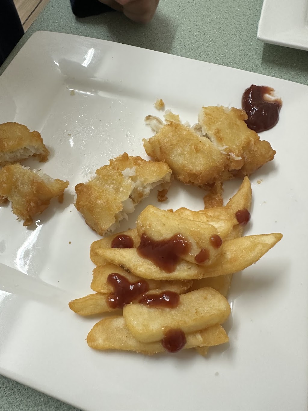 Possums Tuckerbox | 1 Regatta Dr, Valla Beach NSW 2448, Australia | Phone: 0484 076 121