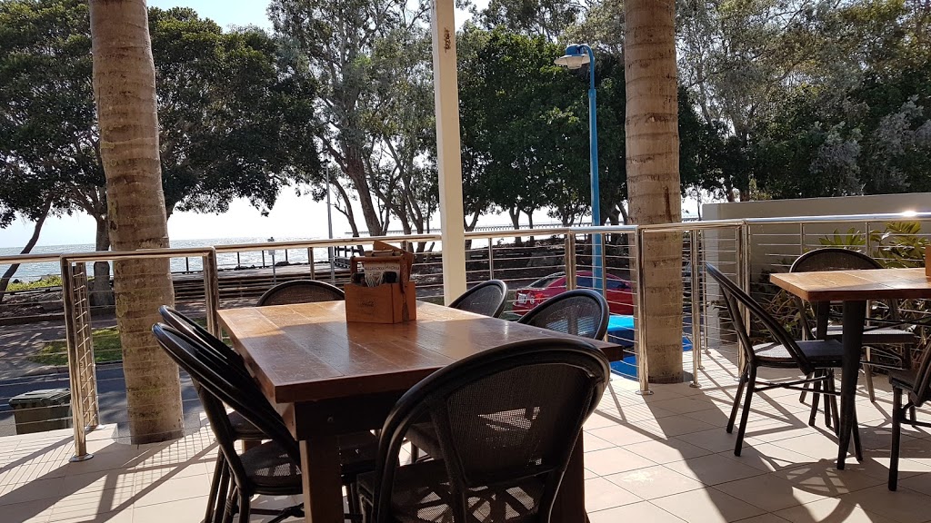 Bayswater Hotel Restaurant | restaurant | 569/571 Esplanade, Urangan QLD 4655, Australia | 0741947555 OR +61 7 4194 7555