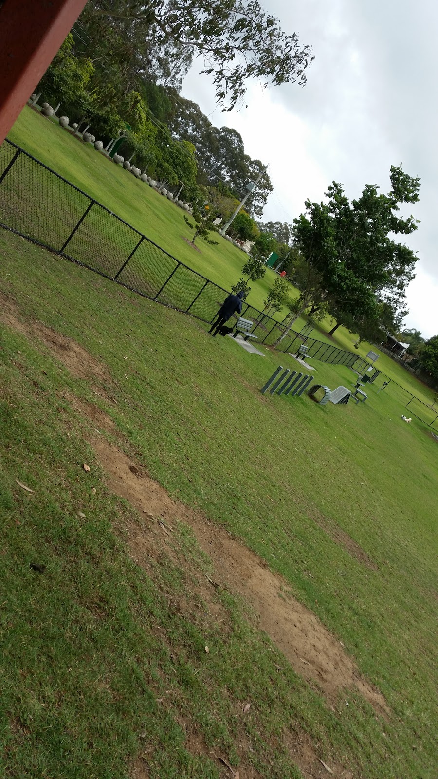 Alexander Clark Fenced Agility Small Dog Park | park | 118 Dewar Dr, Loganholme QLD 4129, Australia