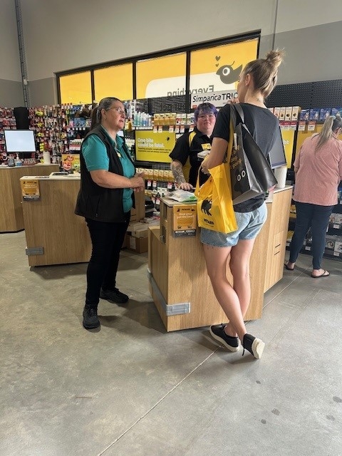 Petbarn Box Hill Terry Road | Homestead Box Hill, 4 Terry Rd, Box Hill NSW 2765, Australia | Phone: (02) 8616 0000