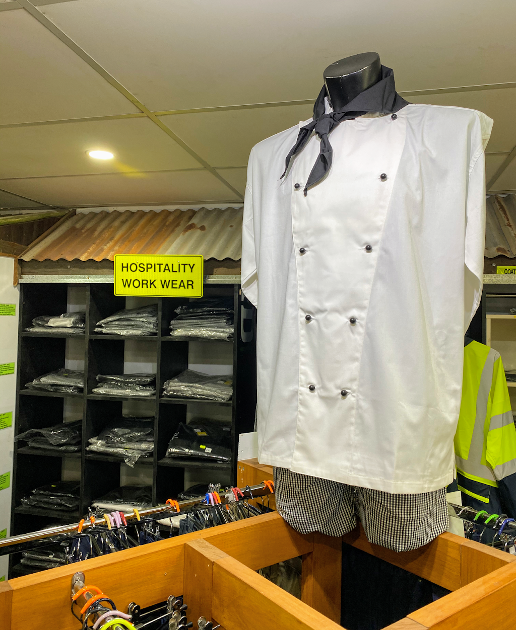 Think Safety | clothing store | 5/180 Lake Rd, Port Macquarie NSW 2444, Australia | 0265814000 OR +61 2 6581 4000