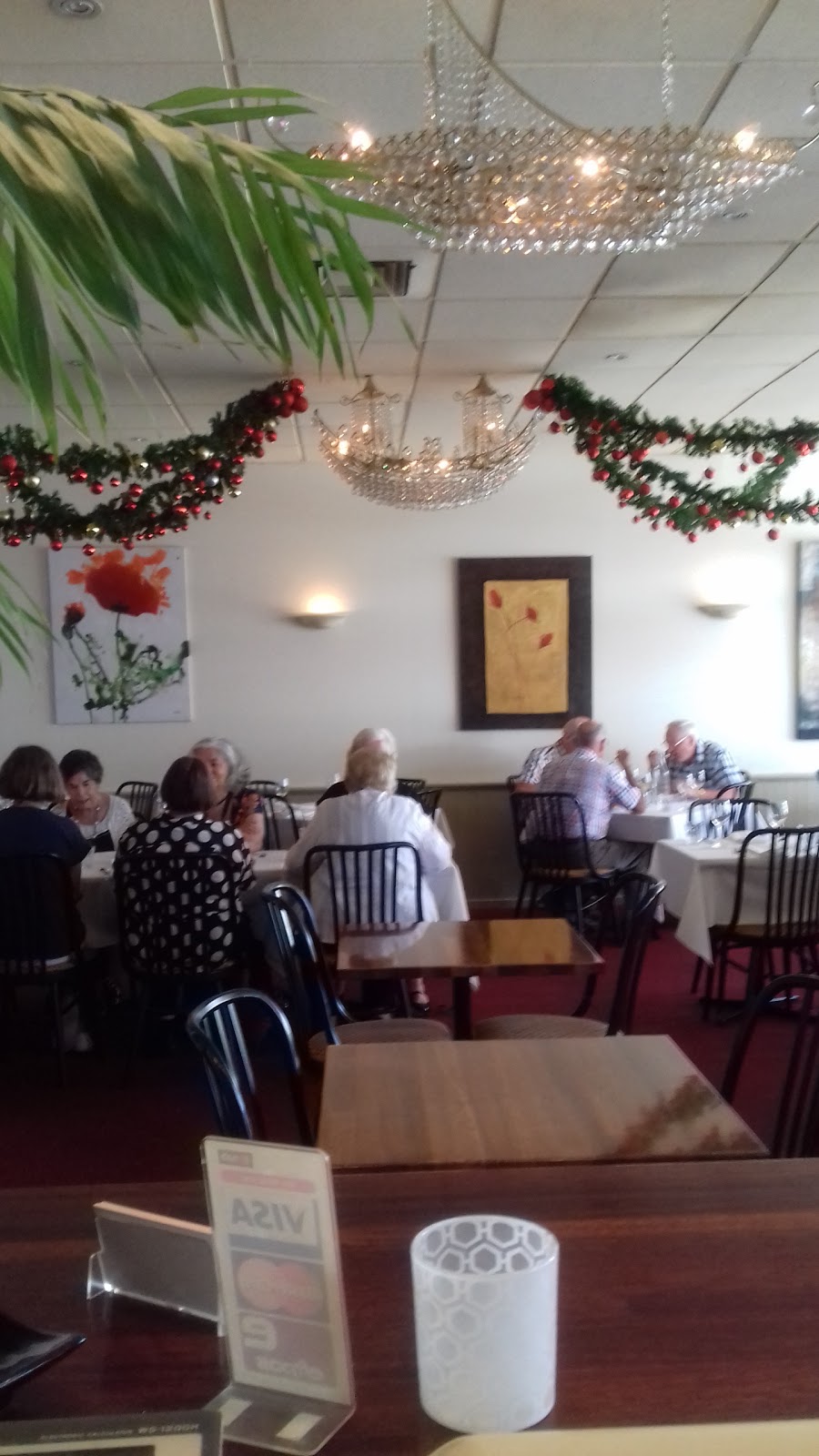 Poppies on Canterbury | restaurant | 102A Canterbury Rd, Blackburn South VIC 3130, Australia | 0398776749 OR +61 3 9877 6749