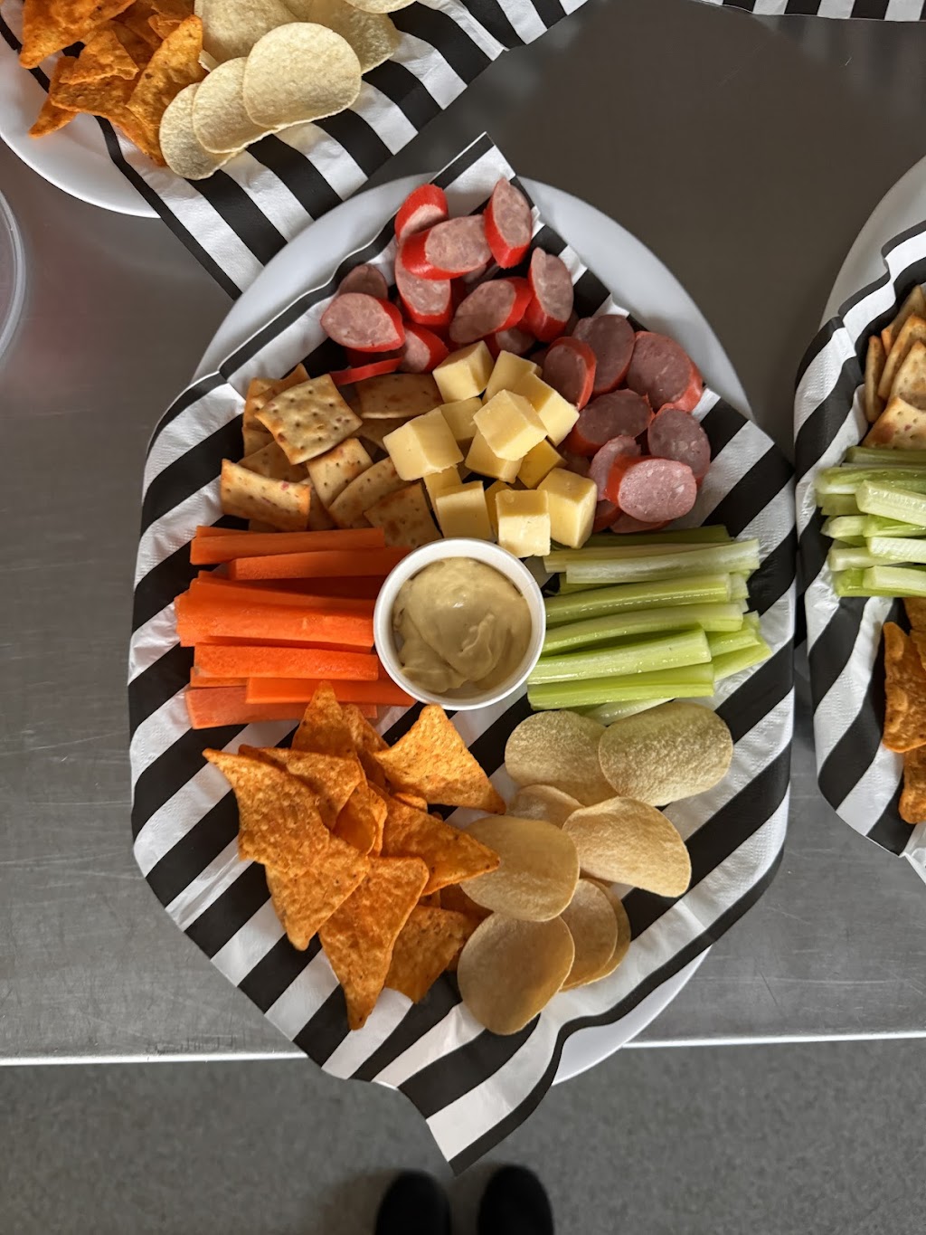 Darling Downs Spit Roast Caterers | 12693 New England Hwy, Top Camp QLD 4350, Australia | Phone: 0428 721 505