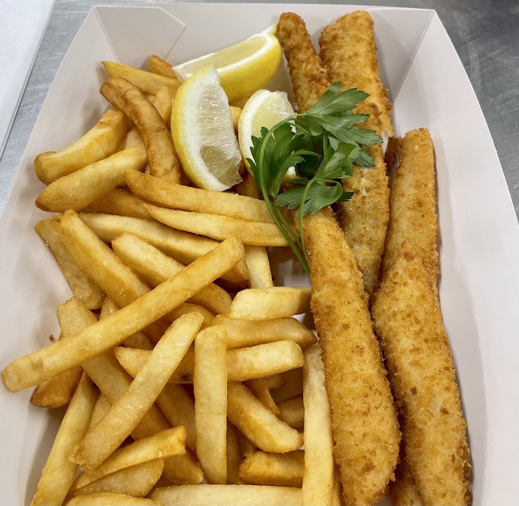 Fries On The Side | meal takeaway | 1/70 First Ave, Sawtell NSW 2452, Australia | 0266531969 OR +61 2 6653 1969
